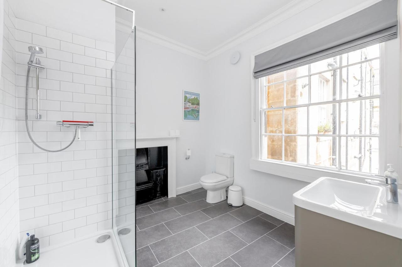 Spacious Maisonette With Parking - 10 Mins Walk From Bath Abbey - 2 Bed & 2 باث المظهر الخارجي الصورة